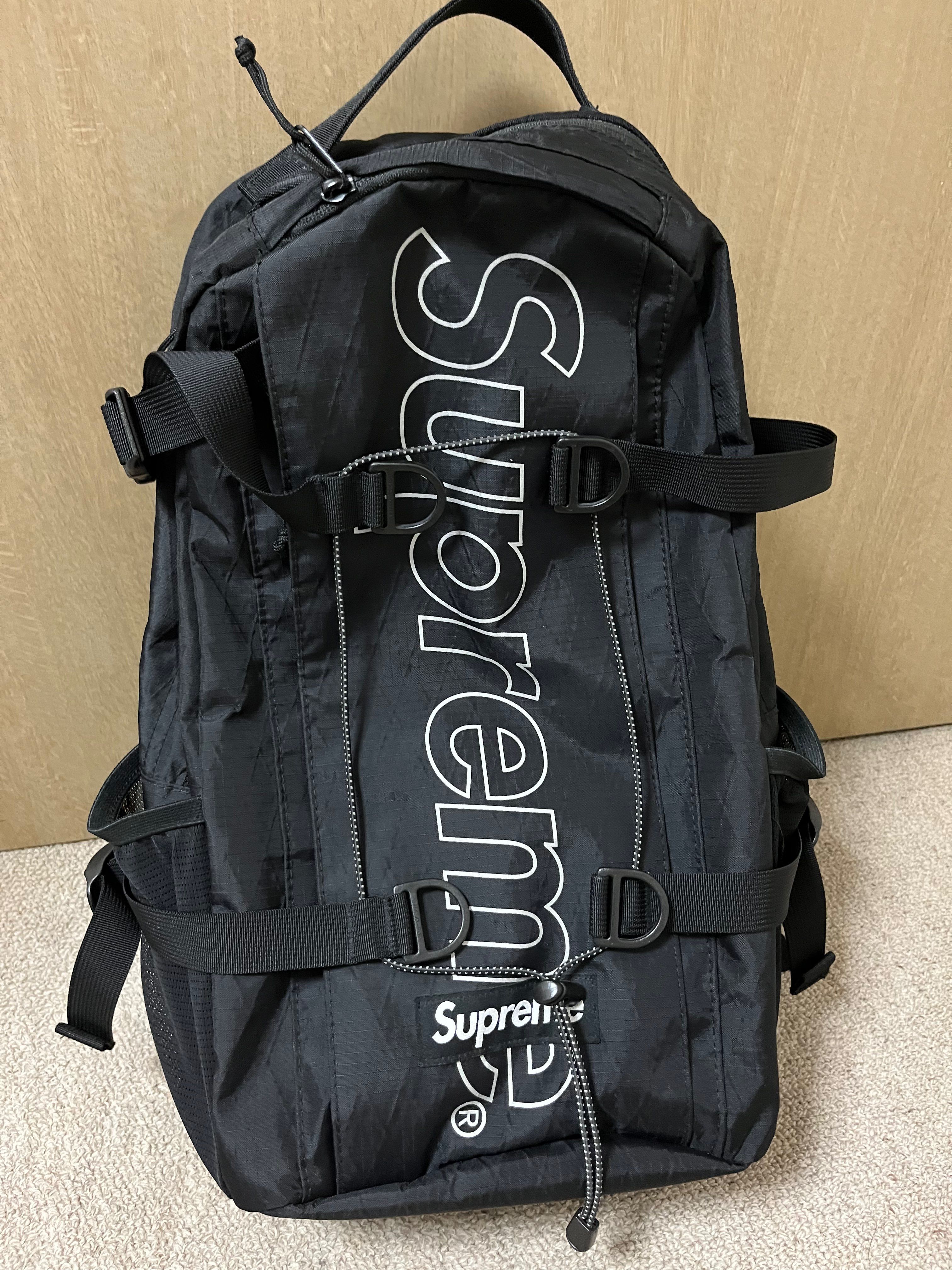 Supreme 18FW Backpack "Black"