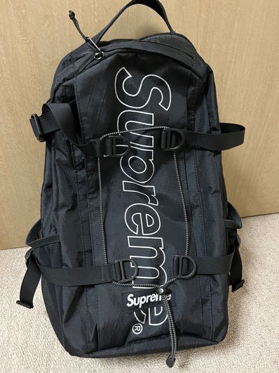 Supreme 18FW Backpack "Black"