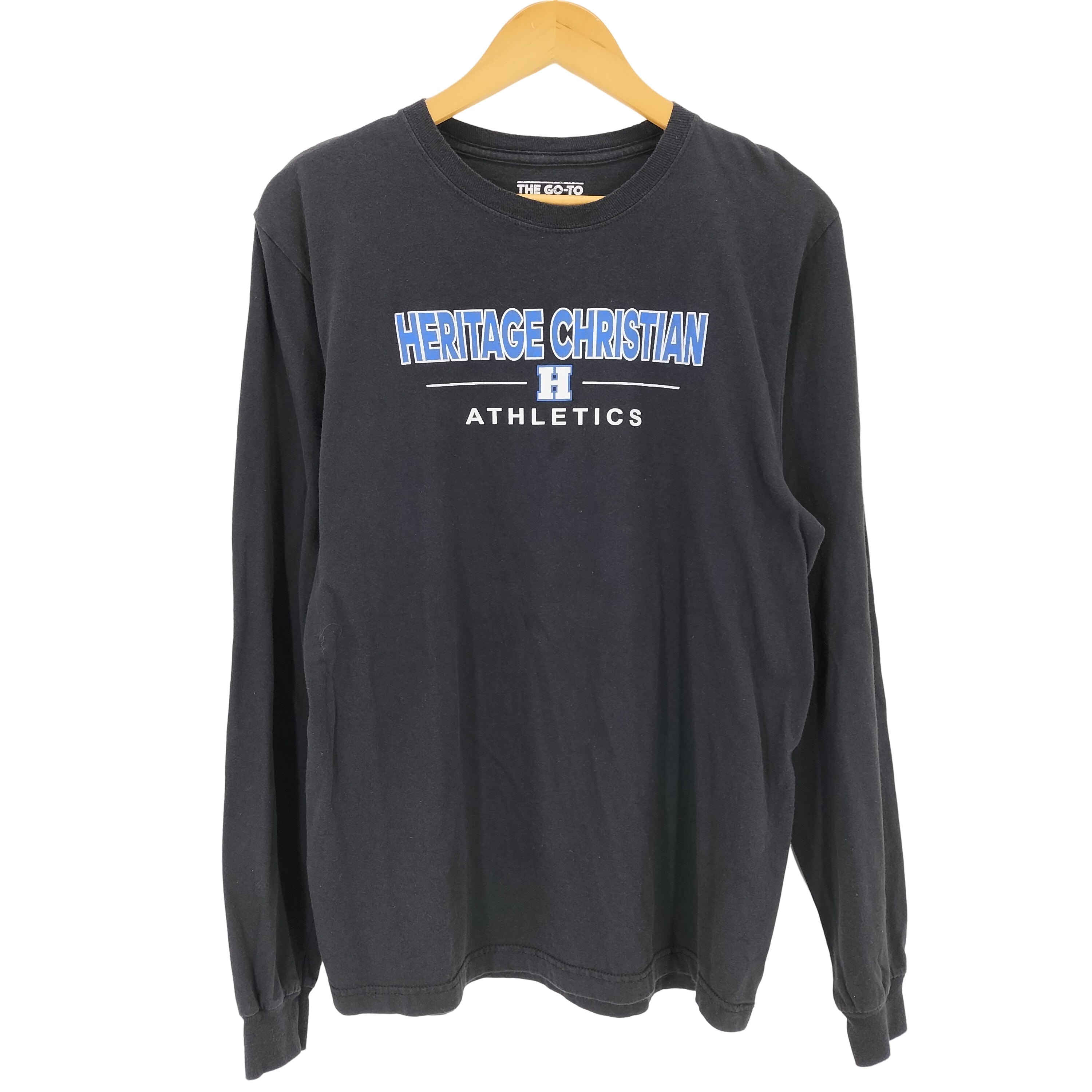 カレッジロゴ長袖Tシャツ【1134522351704】