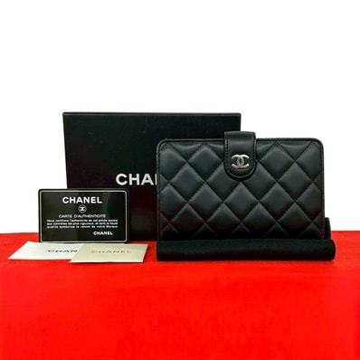 CHANEL シャネル マトラッセ ココマーク ラムスキン 二つ折り財布 ブラック
56349