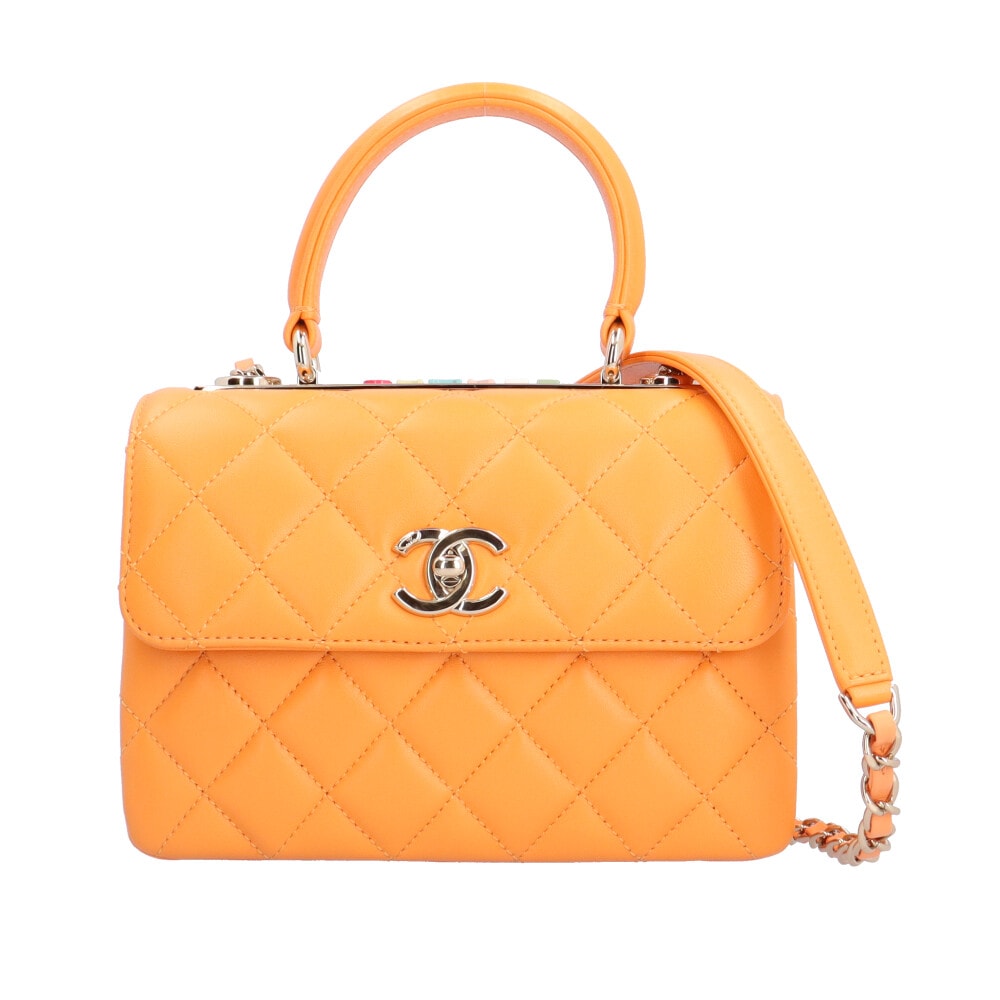 シャネル マトラッセ ショルダーバッグ レザー オレンジ レディース CHANEL  中古
