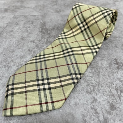 【BURBERRY】ノバチェック柄ネクタイ グリーン ブラック アイボリー レッド シルク100% 日本製 メンズ ビジネス フォーマル クラシック