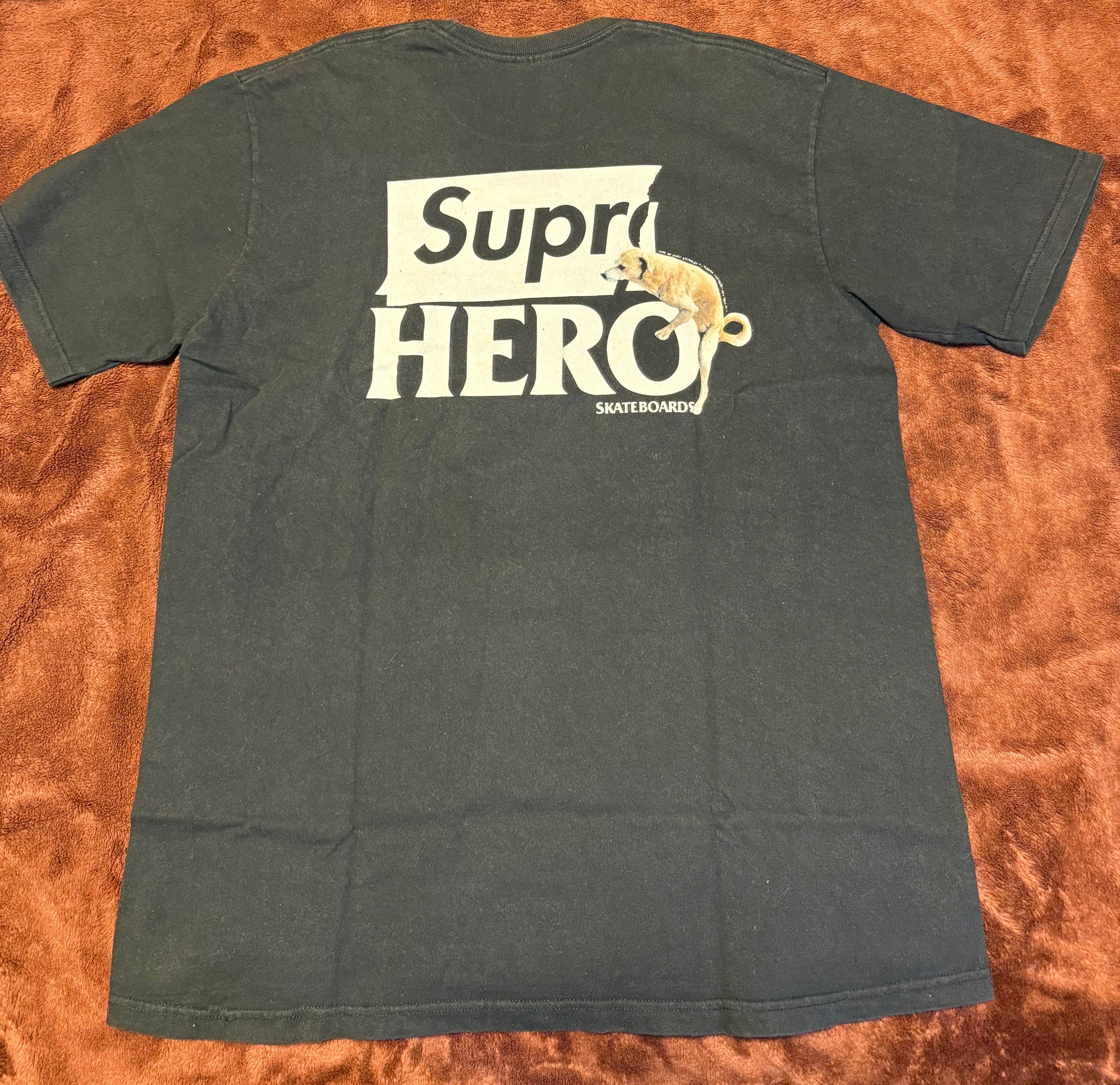 Supreme / ANTIHERO Dog Tee "Black"