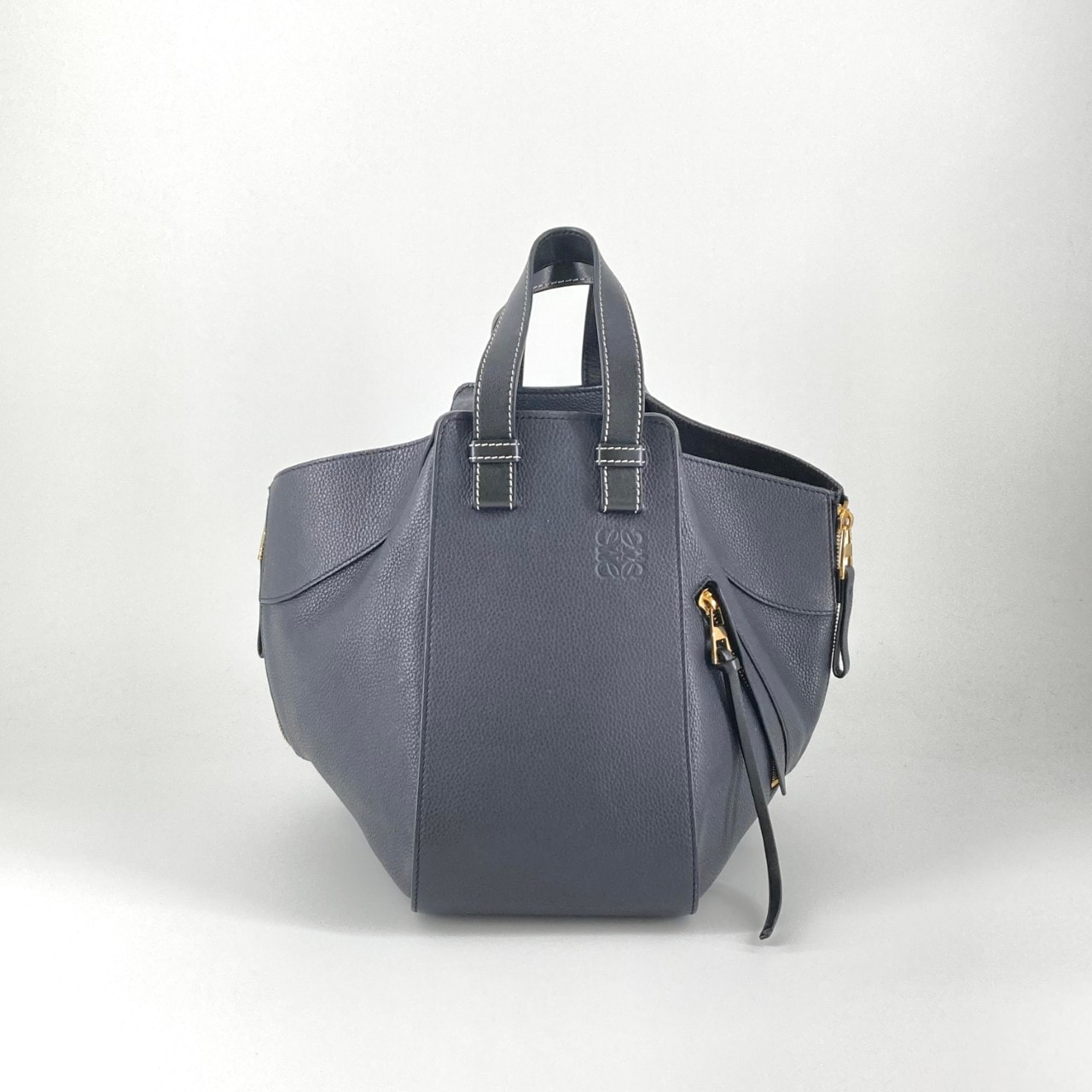 LOEWE(ロエベ) ハンモック スモール ハンドバッグ ブラック