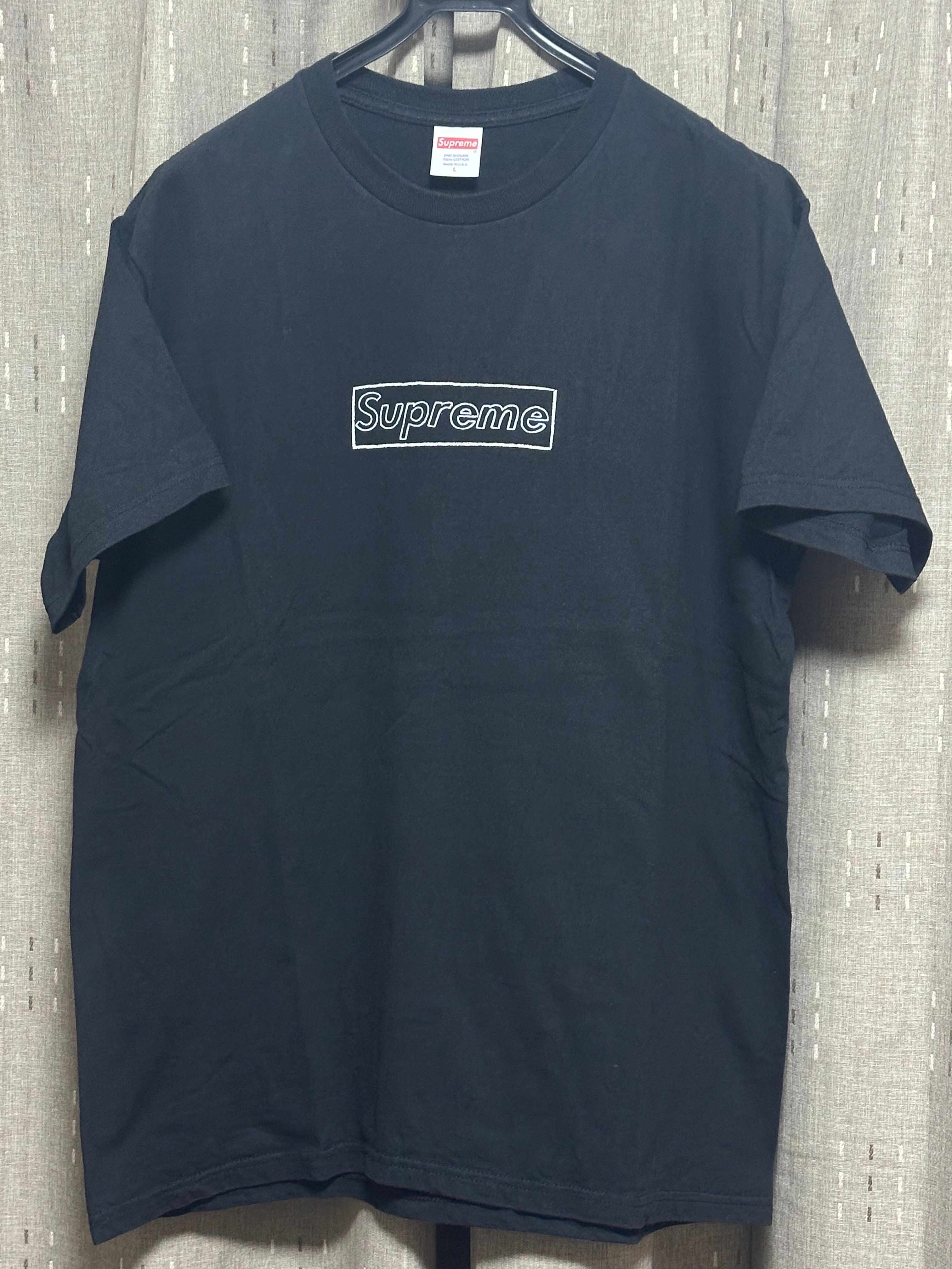Supreme KAWS Chalk Logo Tee "Black"