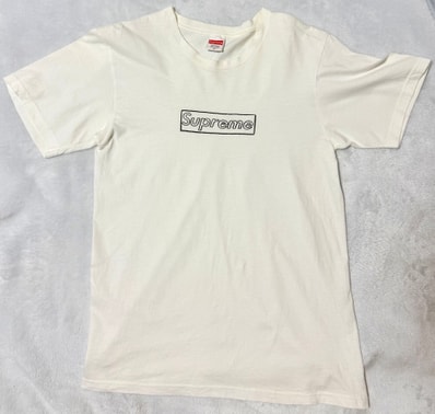 Supreme KAWS Chalk Logo Tee "White"