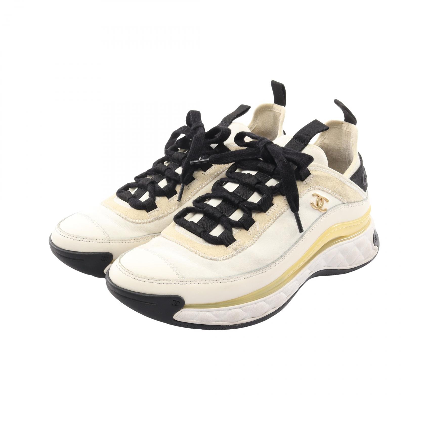 シャネル CHANEL ココマーク スニーカー 靴 スウェード ファブリック レディース アイボリー系 / ブラック系 G35617 【中古】