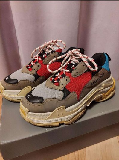 バレンシアガ トリプルエース