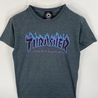 古着 スラッシャー THRASHER 半袖Tシャツ ラバープリント ブランドロゴ ファイヤーパターン S グレー メンズ