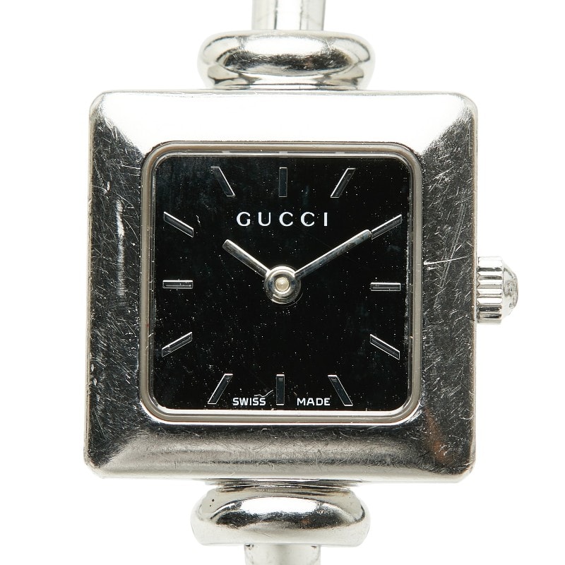 グッチ 腕時計 バングルウォッチ 1900L クオーツ ブラック文字盤 ステンレススチール レディース GUCCI 【中古】