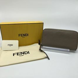 FENDI Selleria Round Fastener Wallet "Beige"