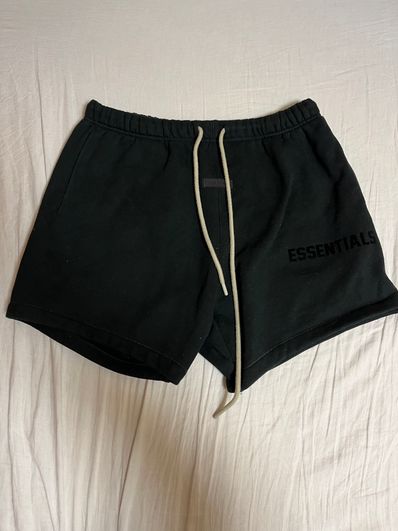 FEAR OF GOD ESSENTIALS Sweatshort "JET Black"