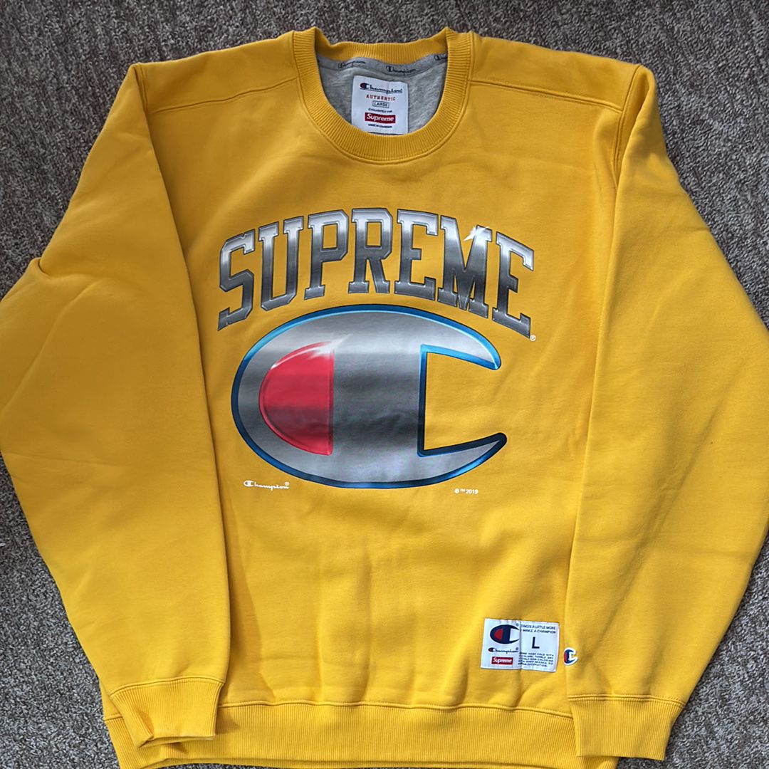 Supreme Champion Chrome Crewneck "Gold"