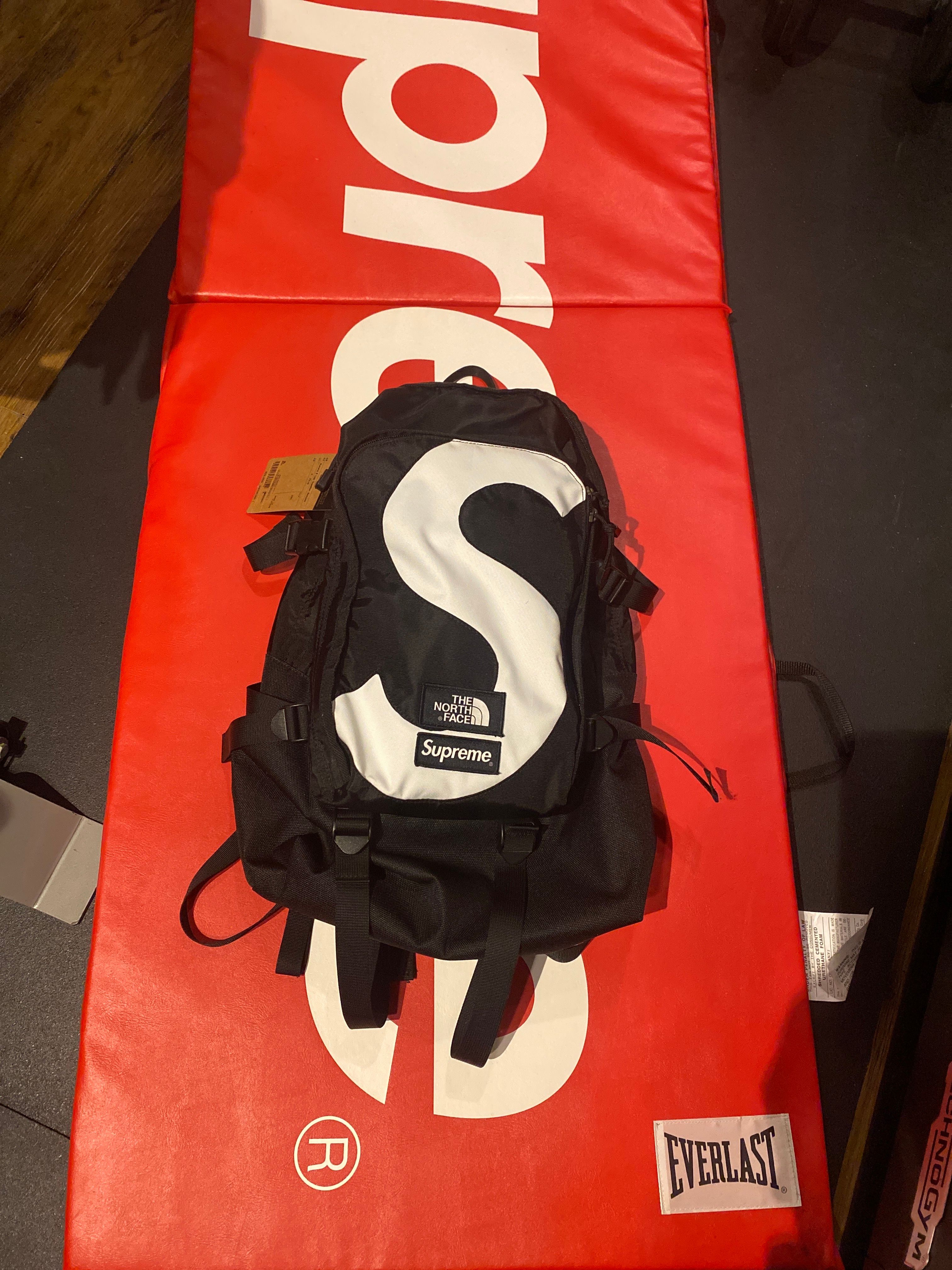 Supreme x The North Face S Logo Expedition Backpack "Black"