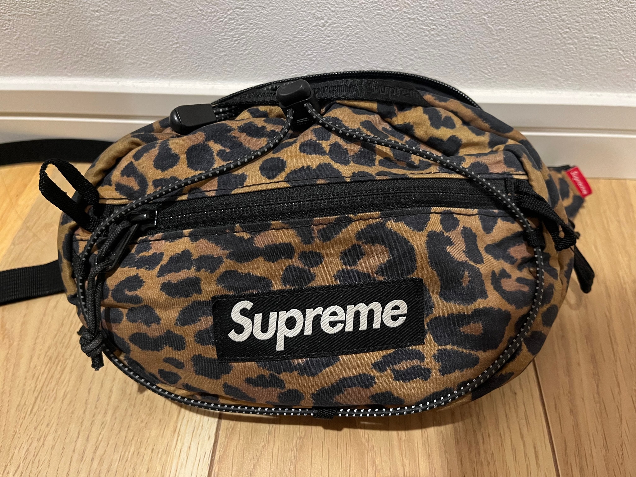 Supreme Waist Bag 2.5L "Leopard" (20FW)