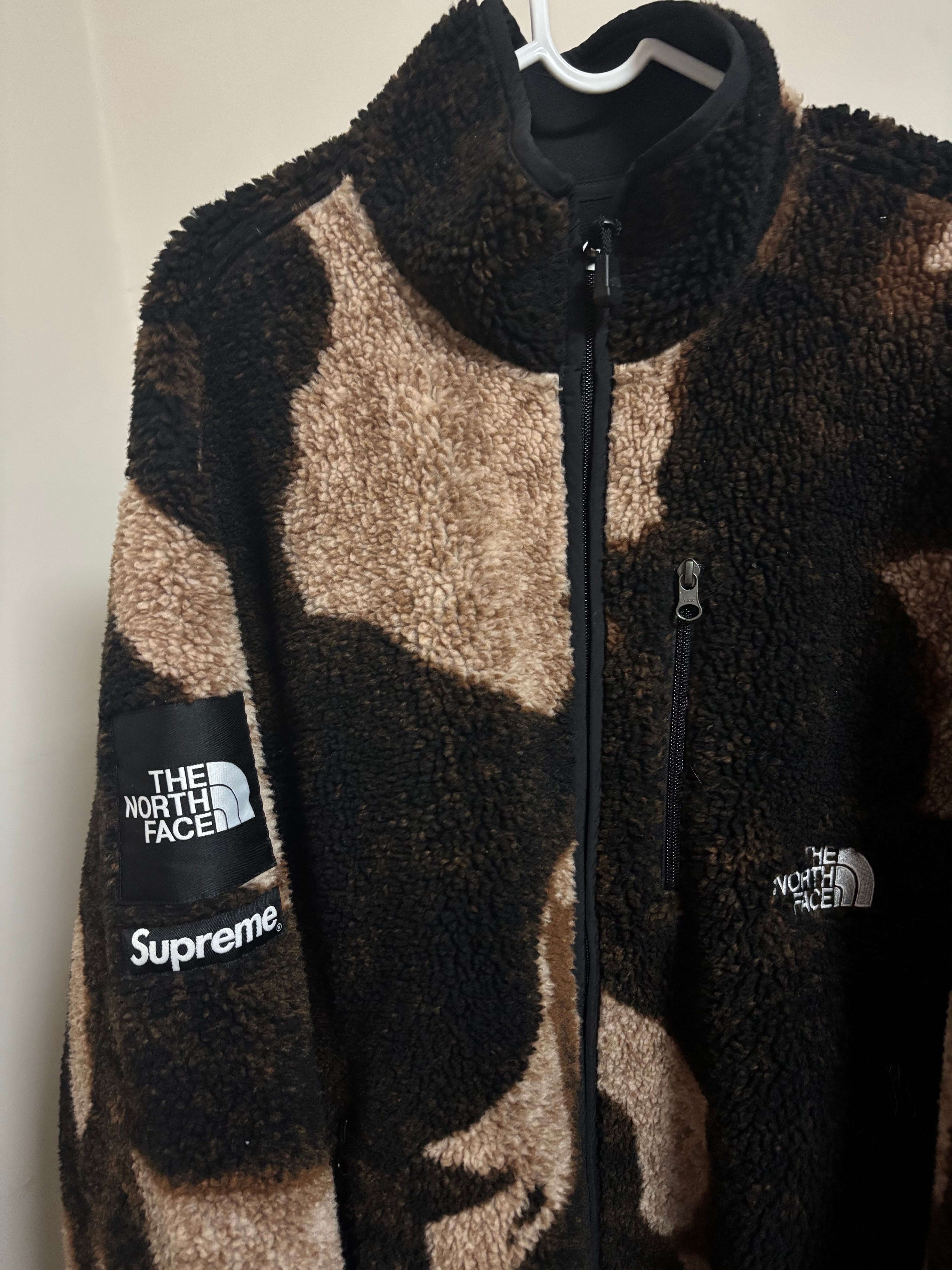 Supreme x The North Face Bleached Denim Print Fleece Jacket "Black"