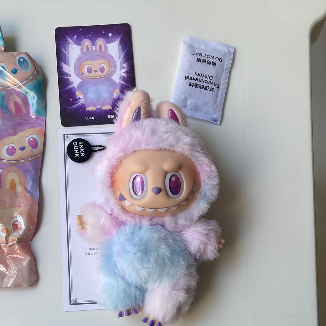 POP MART THE MONSTERS (LABUBU) Big into Energy Series Plush Pendant LUCK