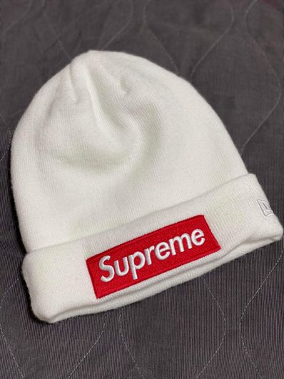 Supreme New Era® Box Logo Beanie "White" (21FW)