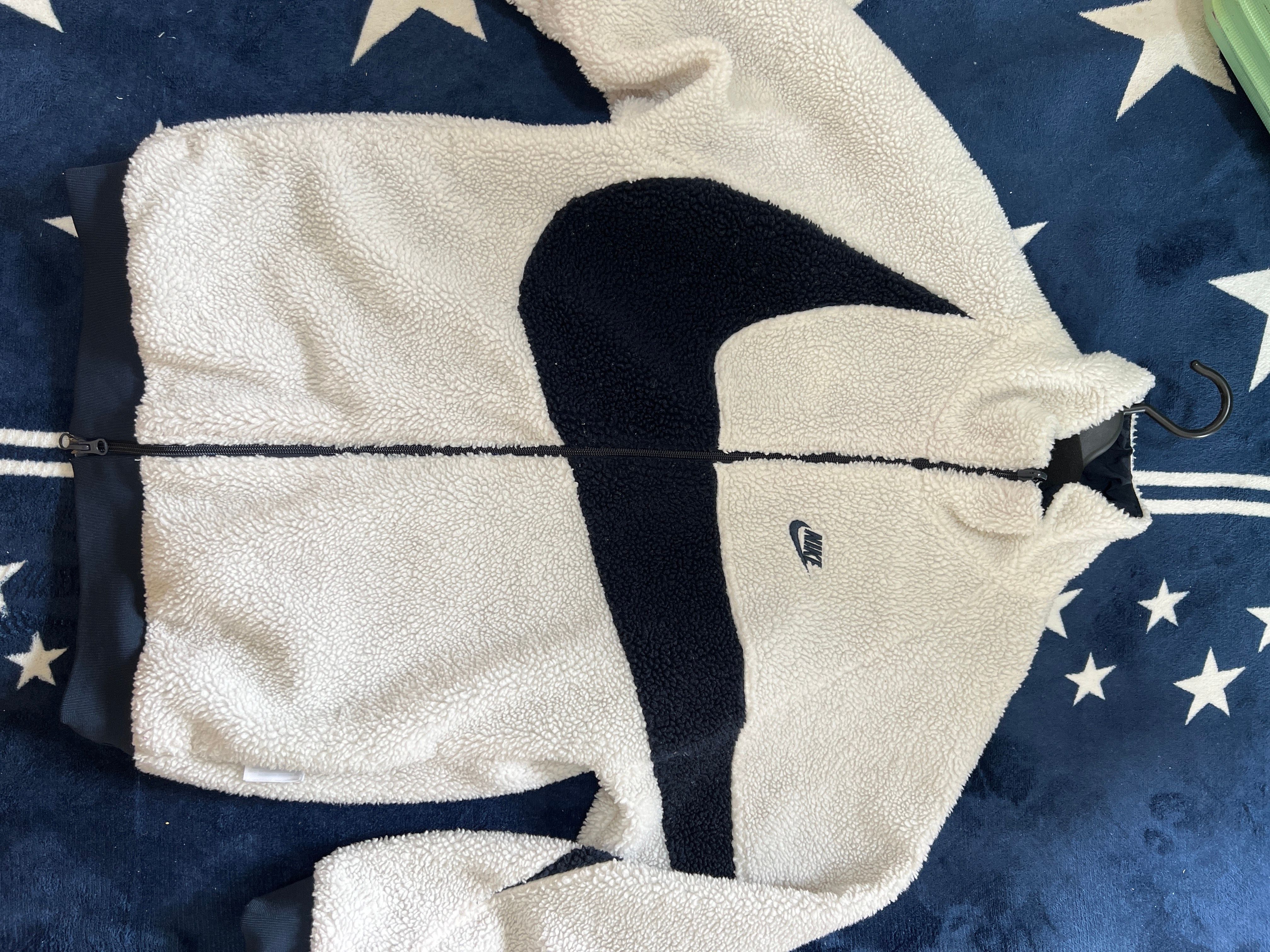 Nike Big Swoosh Reversible Boa Jacket "Sail/Dark Obsidian"