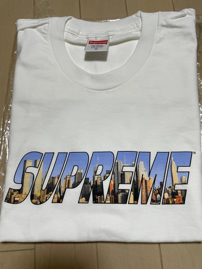 Supreme Gotham Tee "White"