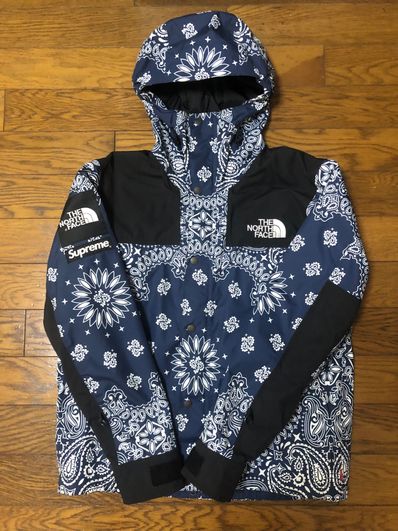 Supreme The North Face Bandana Mountain Parka "Navy"
