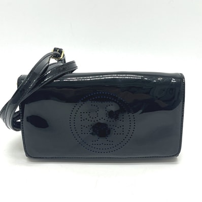 トリーバーチ Tory Burch パンチングロゴ ポシェット カバン バッグ ショルダーバッグ エナメル ブラック
