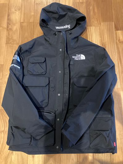 Supreme x The North Face Cargo Jacket "Black"