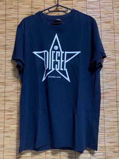 feature is NowTシャツ