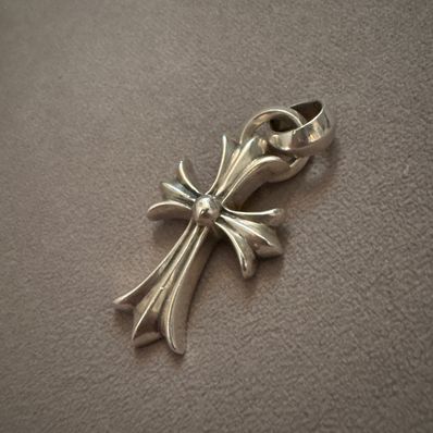 Chrome Hearts CH Cross Pendant Small / Plain Bail "Silver"