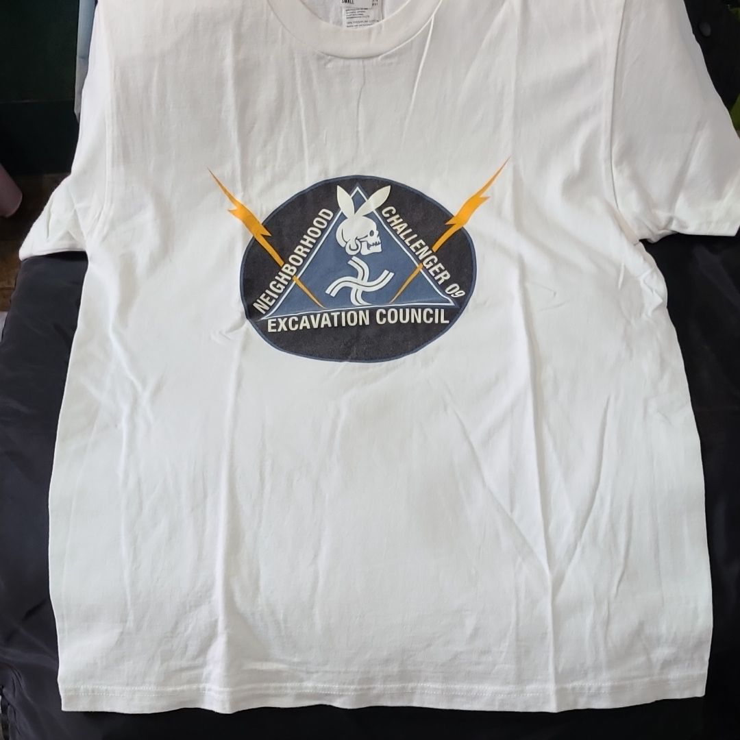 NEIGHBORHOOD ✕ CHALLENGER Tシャツ