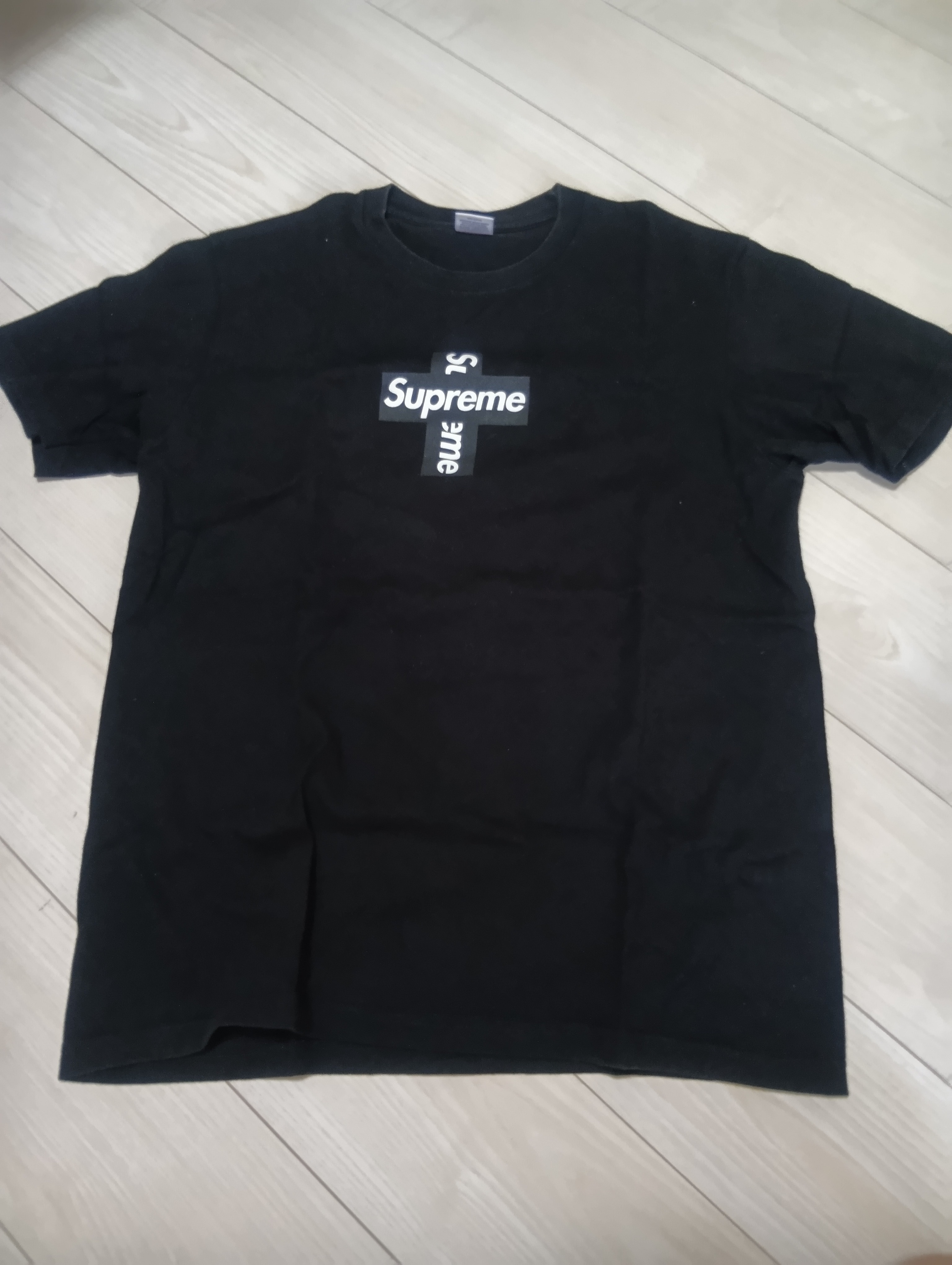 Supreme Water Pistol Tee 