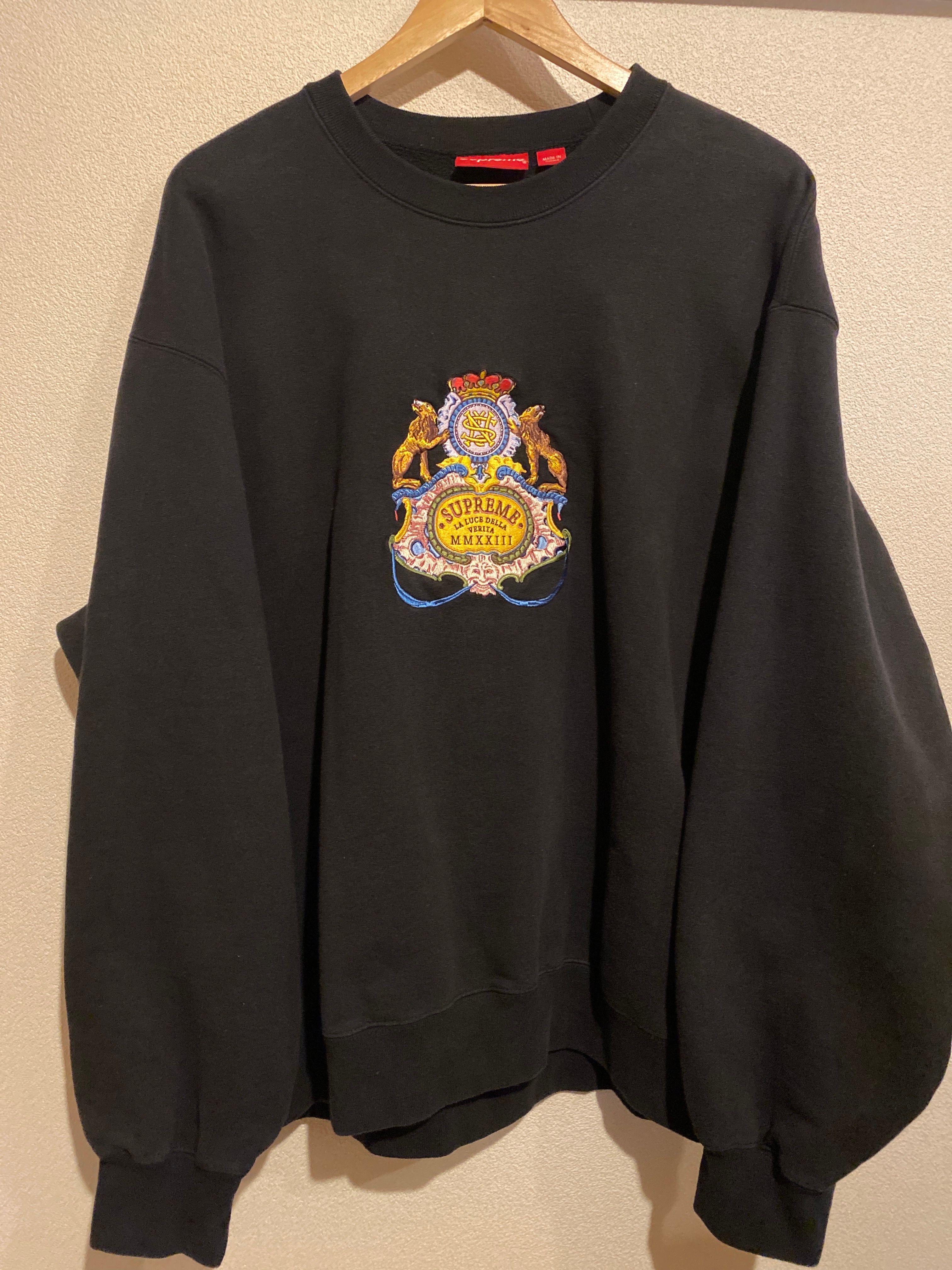Supreme Crest Crewneck 