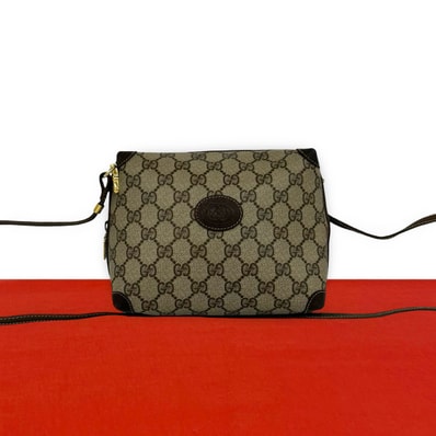 GUCCI グッチ GG ロゴ 柄 レザー PVC ショルダーバッグ ブラウン
31518