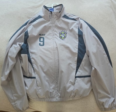 PALACE Pro Team 02 Shell Jacket PALACE Pro Team 02 Shell Jacket