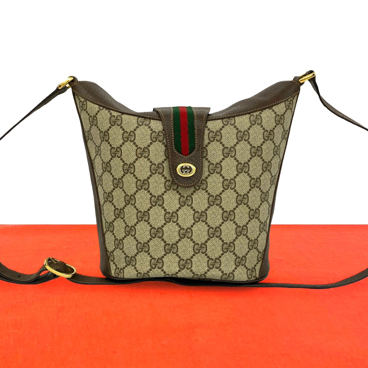 GUCCI グッチ シェリーライン GG ロゴ 柄 レザー PVC ショルダーバッグ ブラウン
 17322