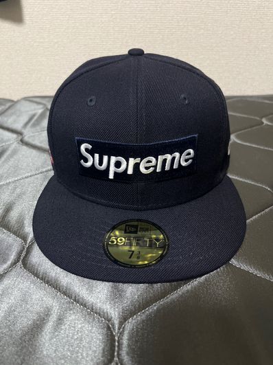 Supreme World Famous Box Logo New Era® "Navy"