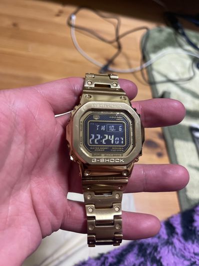Casio G-Shock GMW-B5000GD-9 - 44mm in Stainless Steel