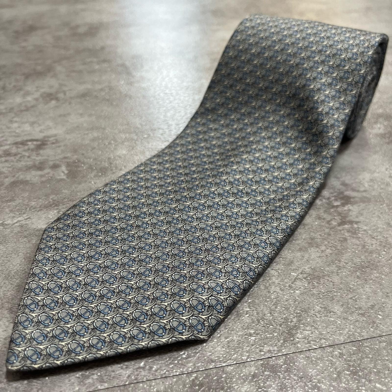 クリスチャンディオール ネクタイ メンズ