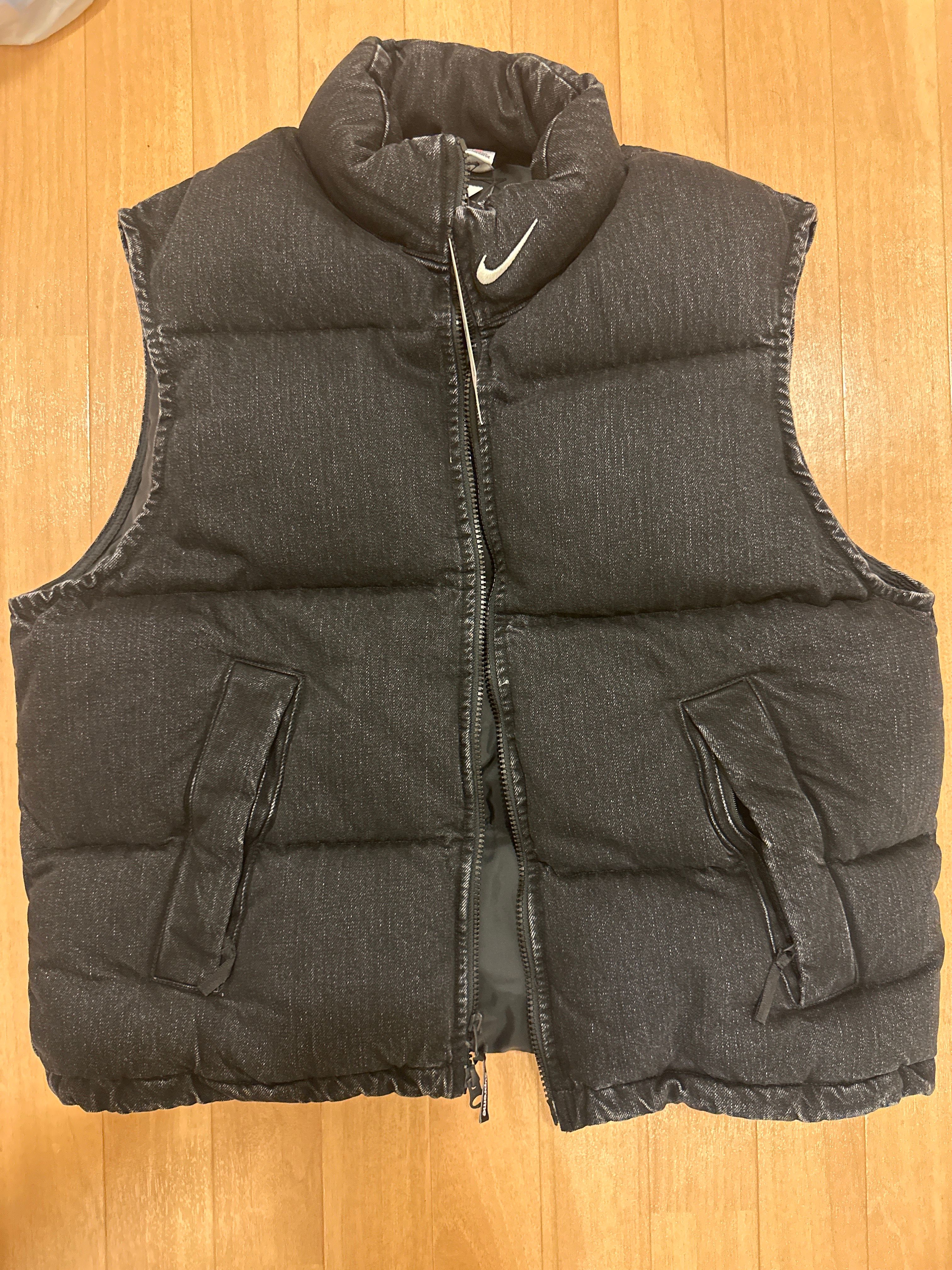 Supreme x Nike Denim Puffer Vest "Black"