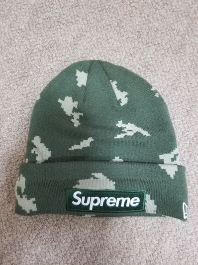 Supreme New Era® Box Logo Beanie "Olive Russian Camo" (21FW)