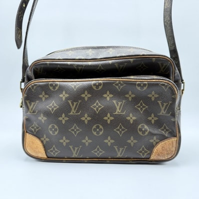 LOUIS VUITTON(ルイ・ヴィトン)ナイル モノグラム ショルダーバッグ PVC レザー ブラウン ゴールド金具 M45244【中古】