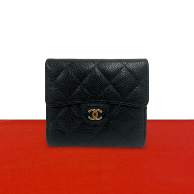 CHANEL シャネル マトラッセ ココマーク キャビアスキン 三つ折り財布 ブラック
56674