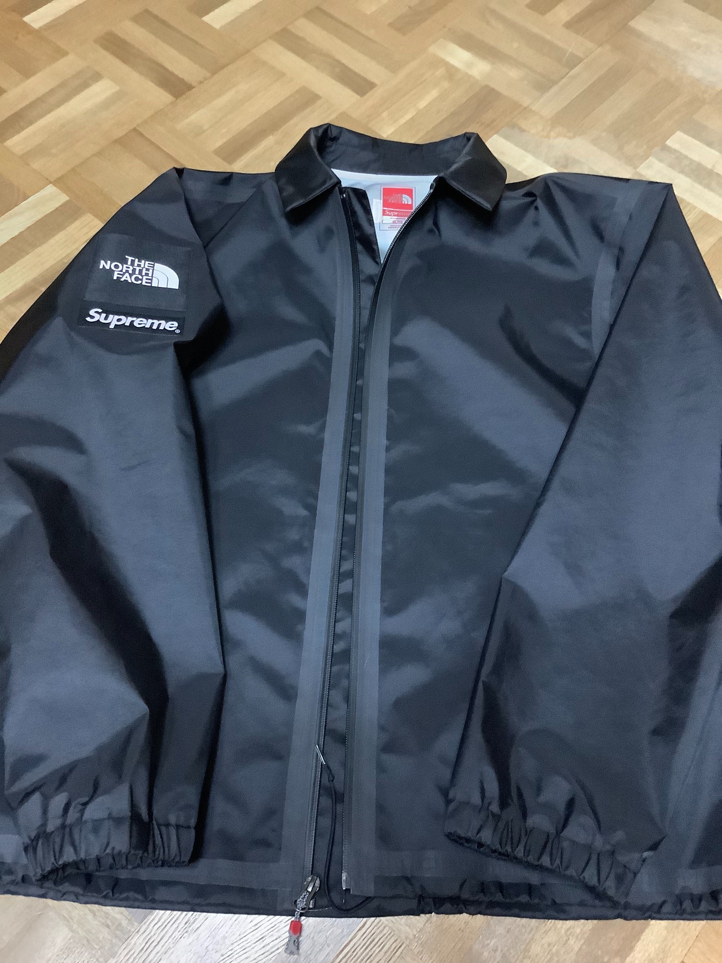 Supreme x The North Face Summit Series Outer Tape Seam Coaches Jacket "Black"