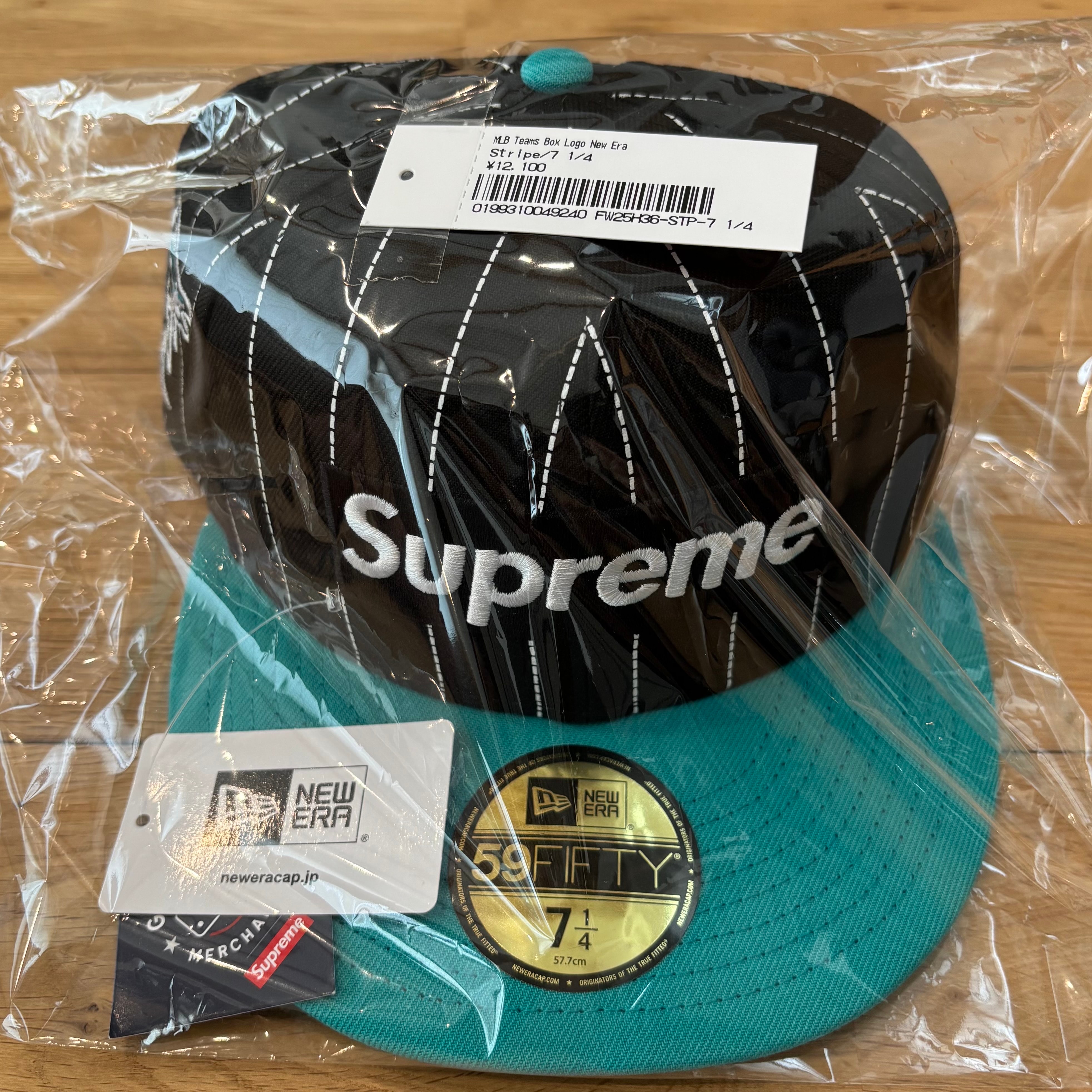 Supreme x MLB x New Era Teams Box Logo Florida Marlins "Stripe"