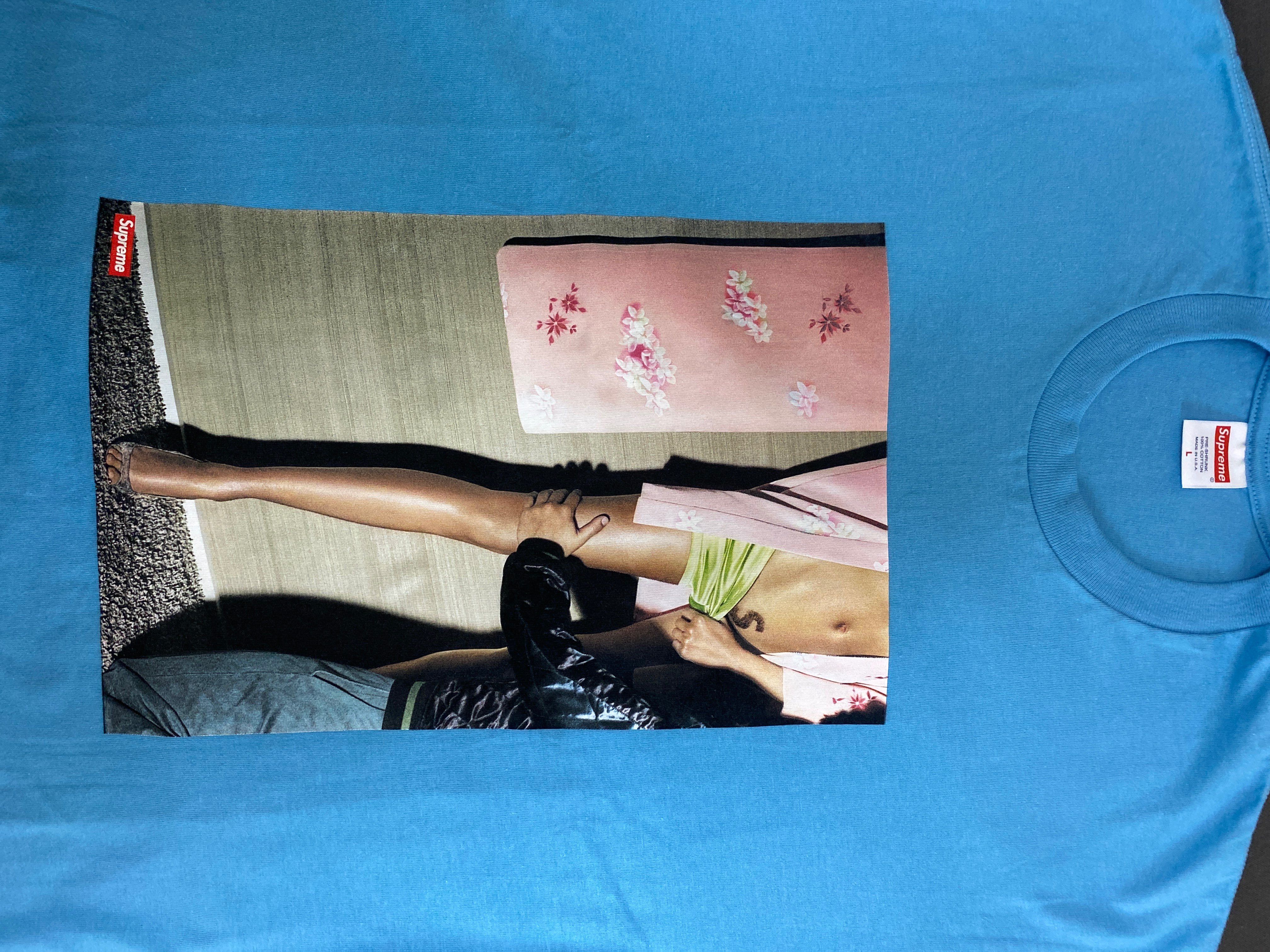 Supreme Model Tee "Light Slate"