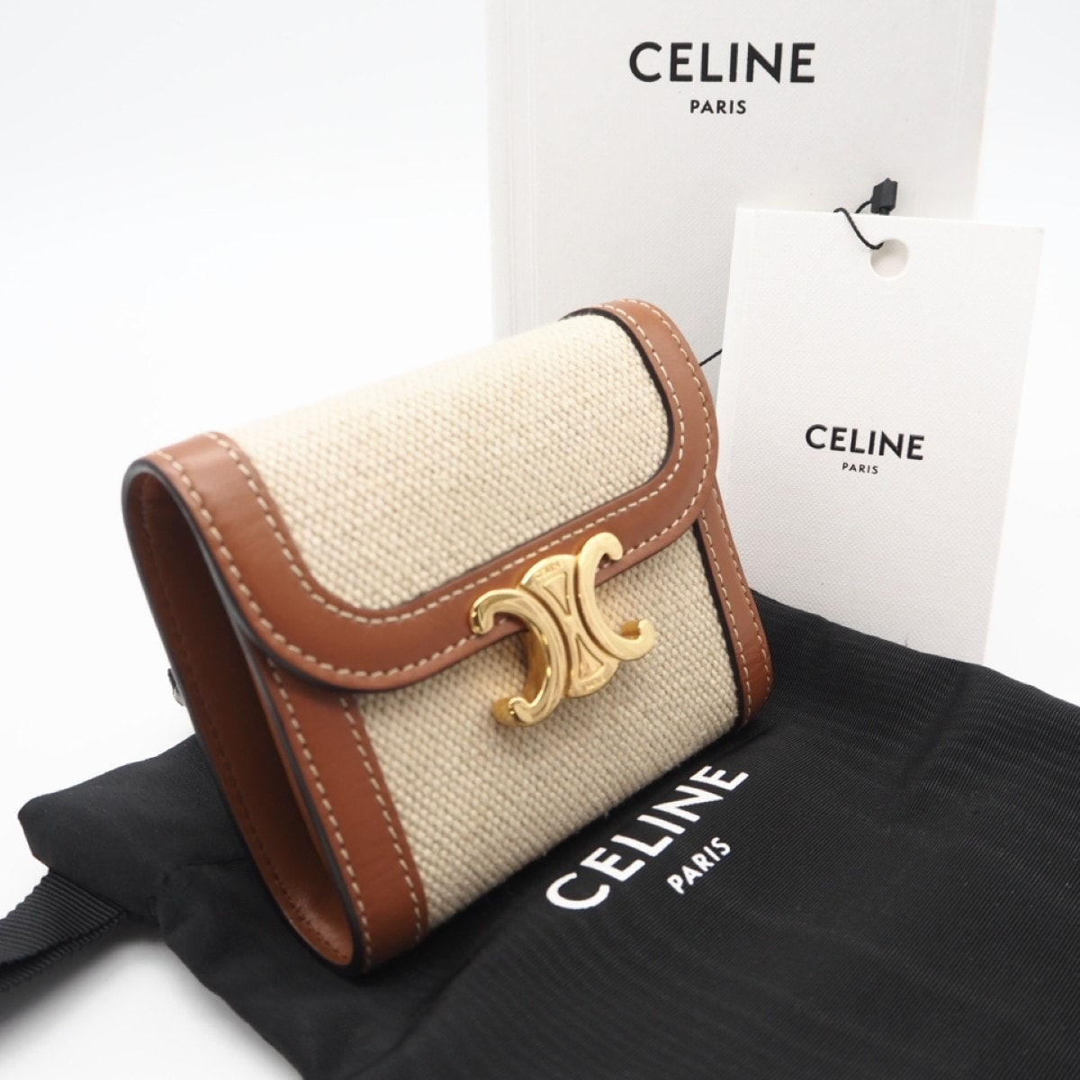 美品 CELINE セリーヌ トリオンフ スモールフラップウォレット 10D782DB2.02NT 三つ折り財布 ベージュ ブラウン キャンバス カーフレザー レディース
