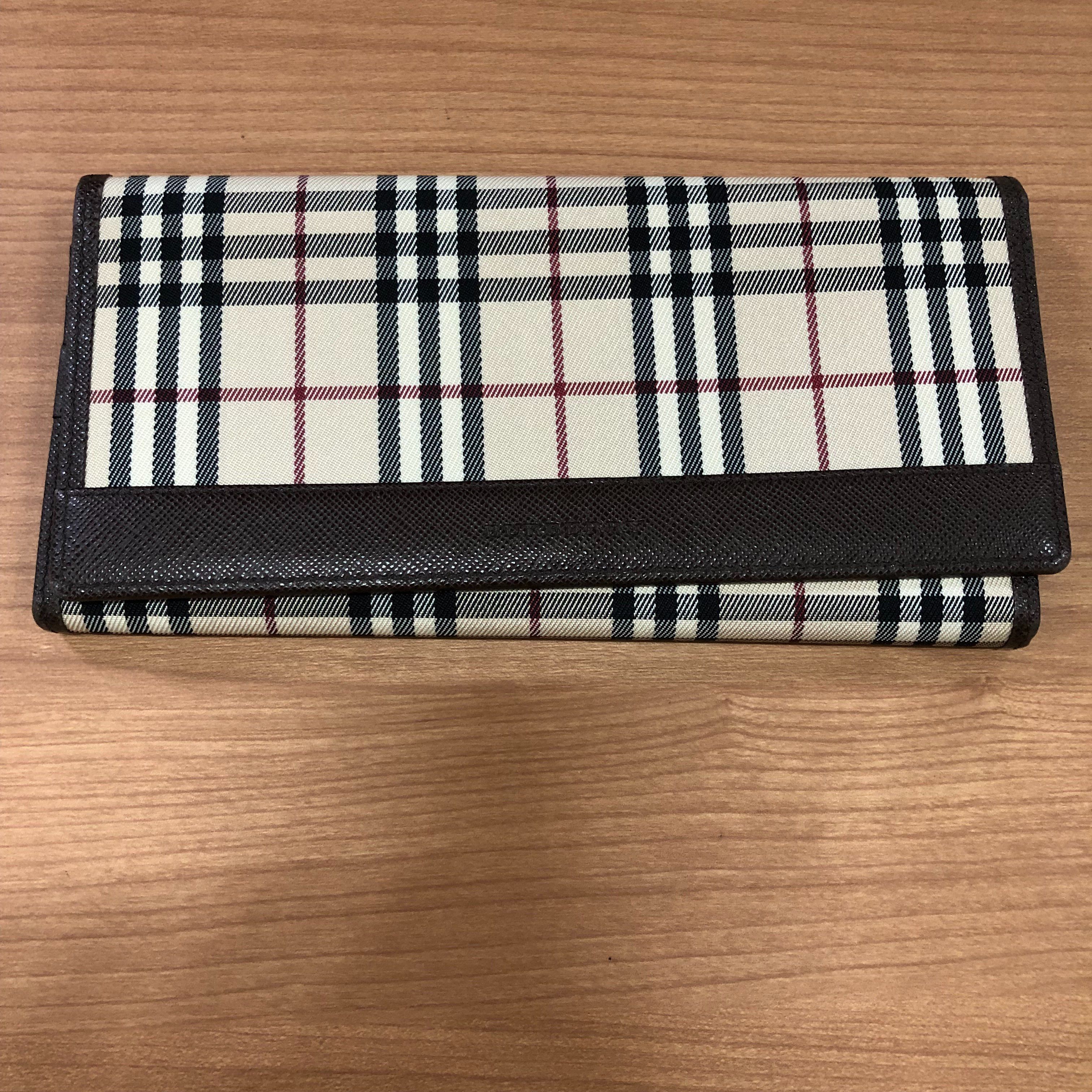 BURBERRY  ノバチェック 長財布