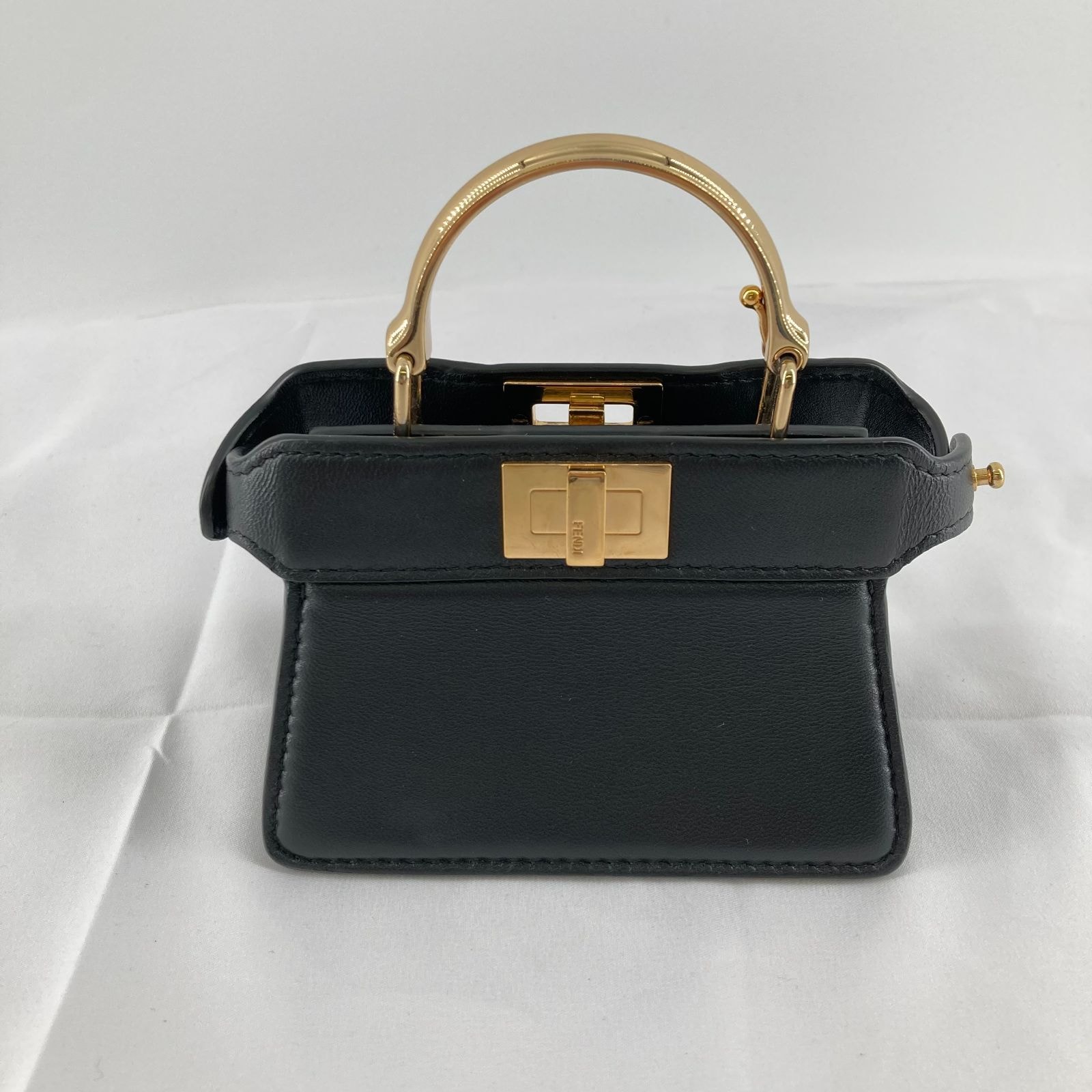 FENDI(フェンディ) ナノピーカーブー ショルダー 2WAY ハンドバッグ ブラック