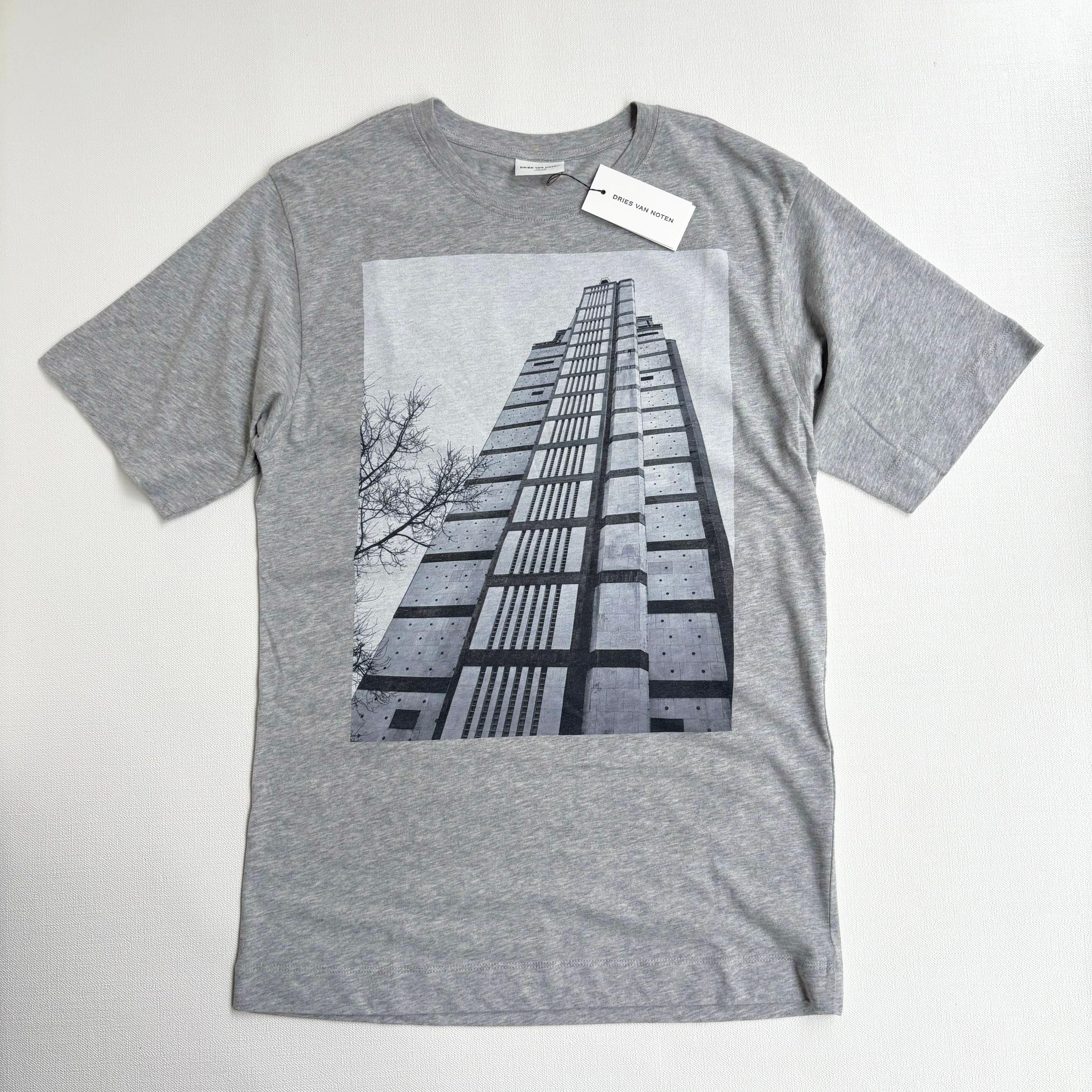 DRIES VAN NOTEN フォトプリント ロゴ  Tシャツ