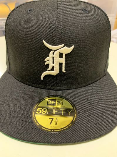 NEW ERA FEAR OF GOD ESSENTIALS 59FIFTY F LOGO Under Visor "Black"